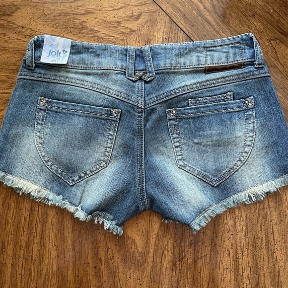 Women’s Jolt Denim shorts - Picture 2 of 4